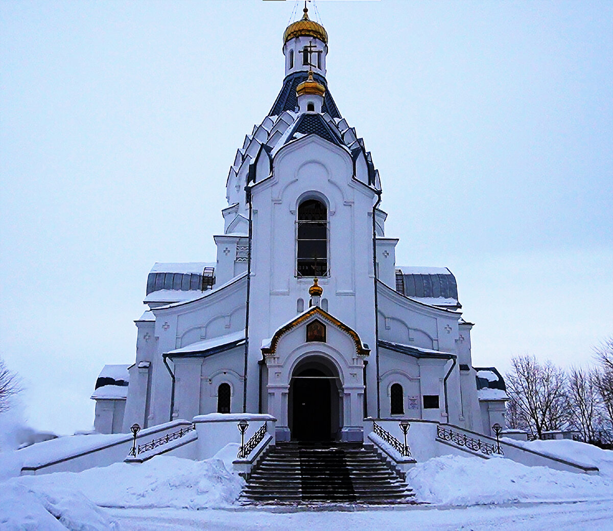 Храм