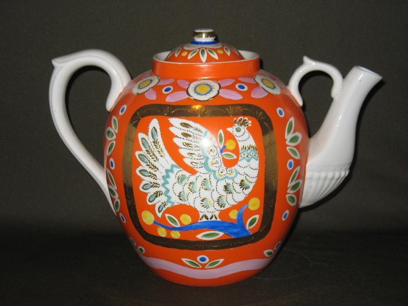 Сергей Медведев. Чайник «Птица». 1967. Дулёво. Высота 23 см. Сергиево-Посадский государственный историко-художественный музей-заповедник / 2976-к. Госкаталог: 19942682. Источник: goskatalog.ru