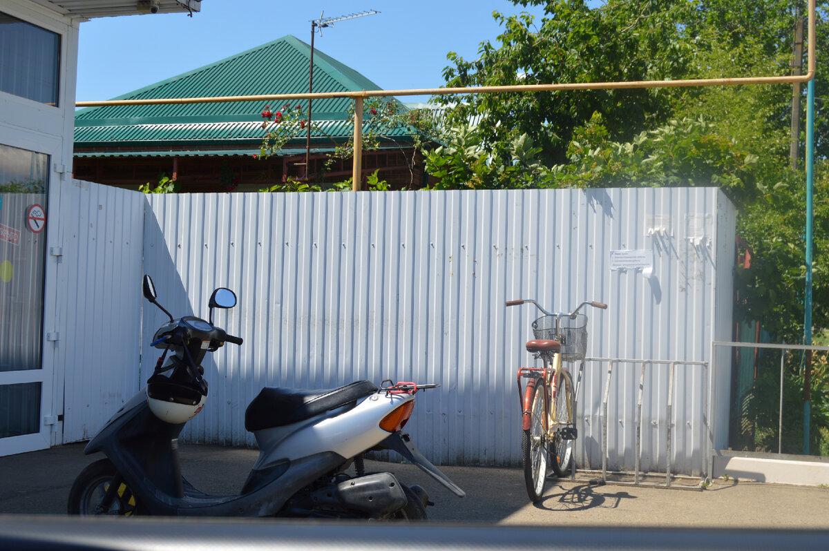 Фото автора. Транспорт жителей станицы.