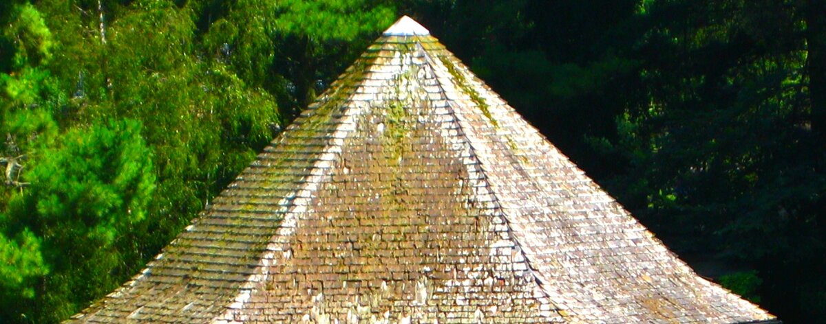 Похоже на пирамиды?