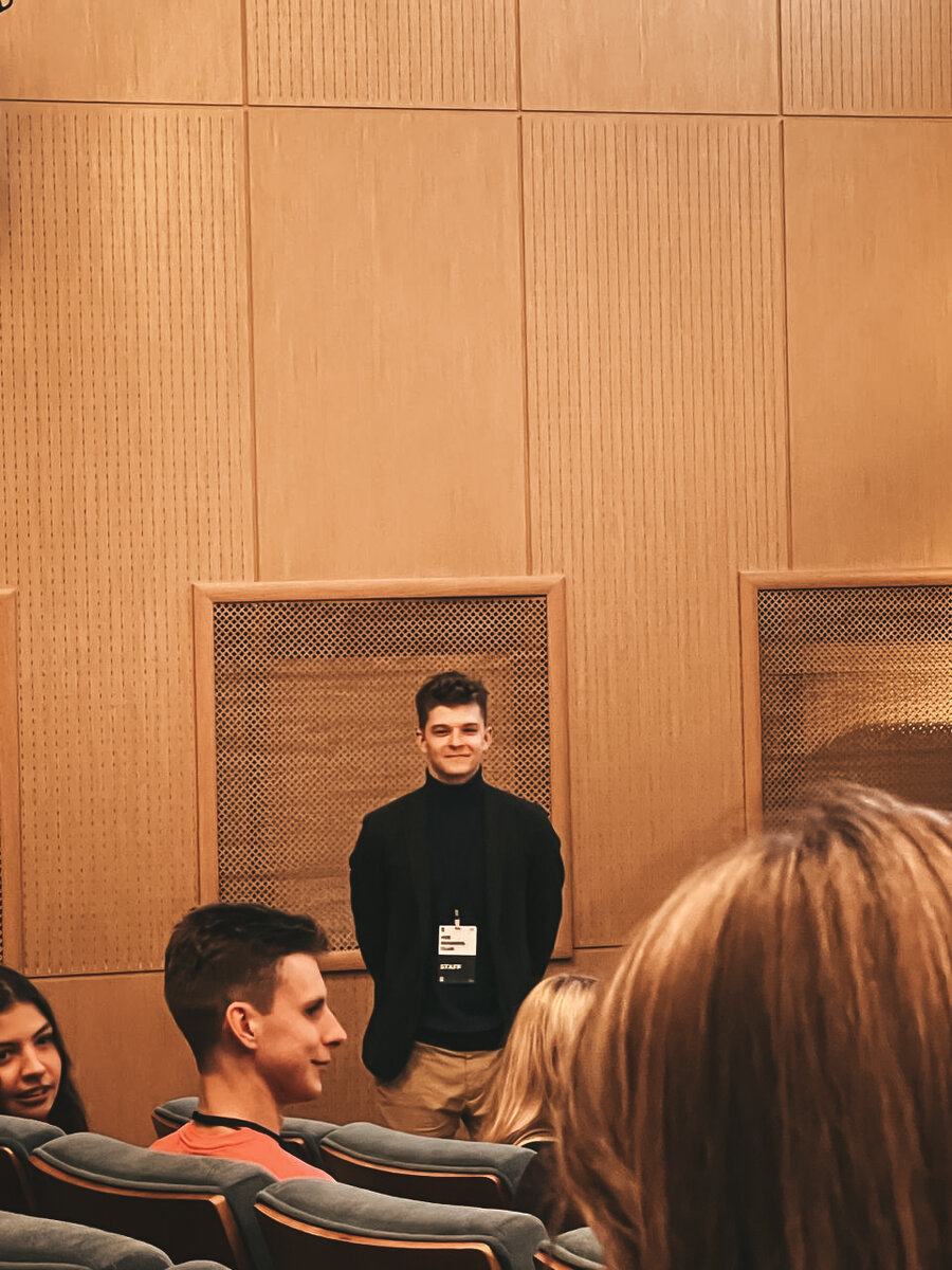 Я во время мероприятия