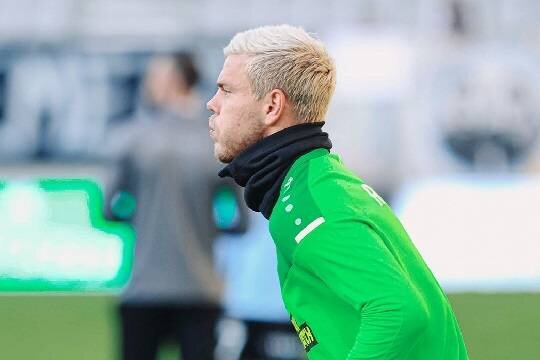    Кокорин призвал настоящих мужчин посидеть в тюрьме и подвергся критике