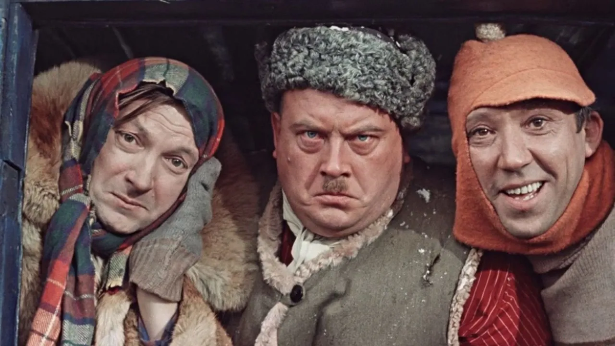 ...и другие приключения Шурика, где Шурика помнят не все, а вот бессмертную разбойничью троицу, раз увидев, уже не забудешь. (domkino.tv)