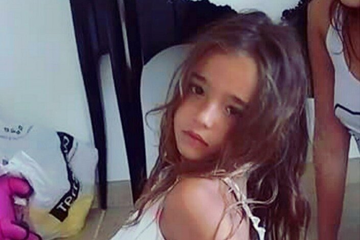 Маленькая Леони