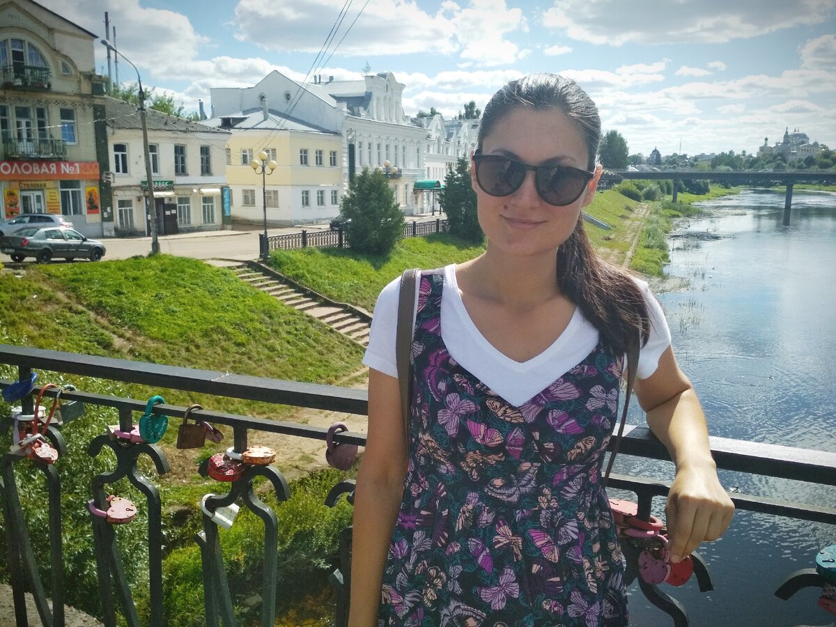 Все фотографии (кроме Торжка) - с сайта https://ru.wikipedia.or