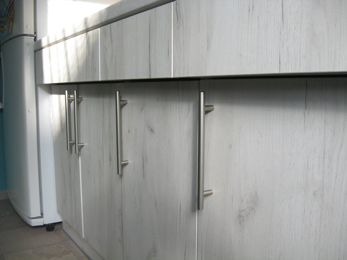 Кухонный стол, шуфлядки