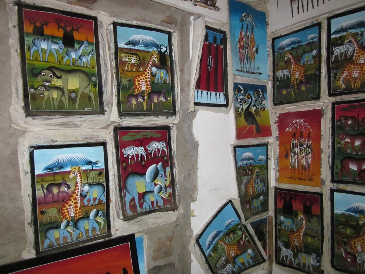 Картины с изображениями масаев и животного мира Африки