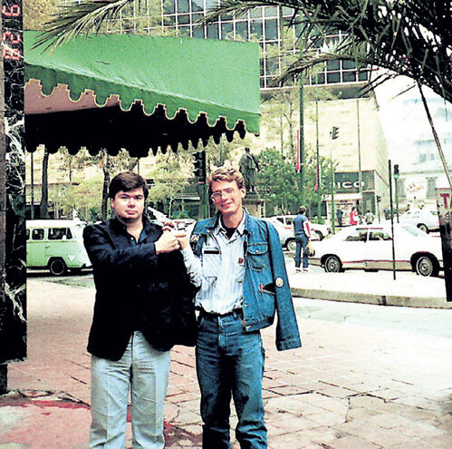 Когда-то Артём БОРОВИК и Евгений ДОДОЛЕВ были добрыми товарищами (Мексика, 1989 год)