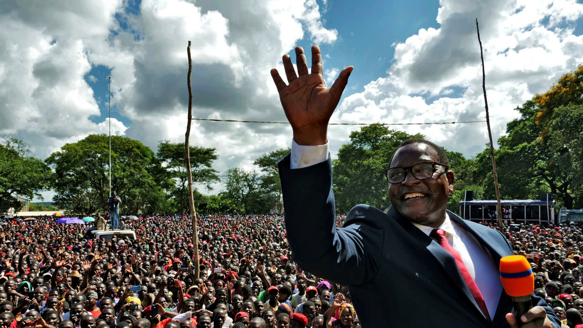 Президент Малави Лазарус Чаквера