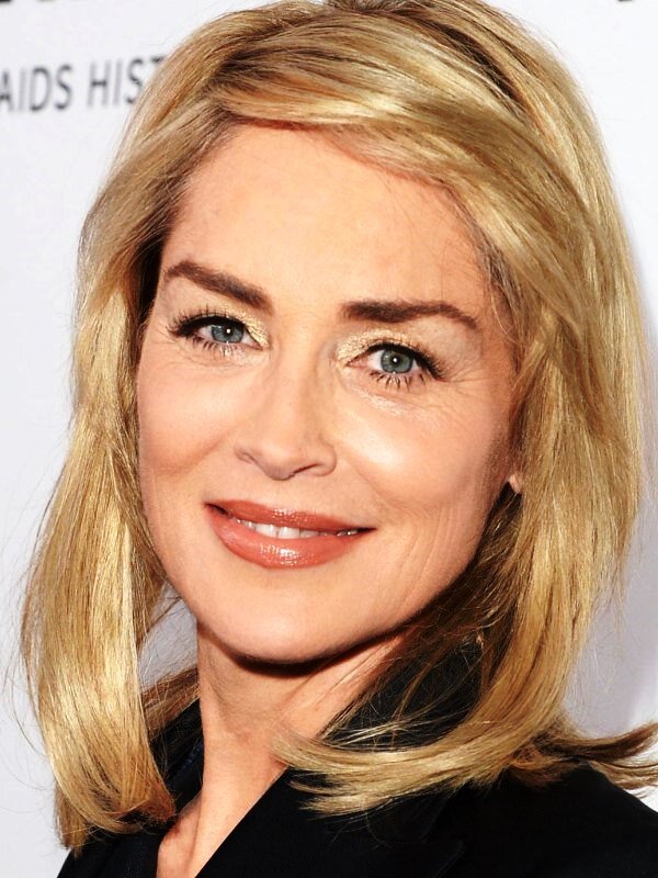 Шэрон Стоун, в свободном доступе на Яндексе