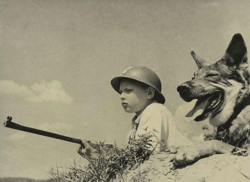 Михаил Грачев. Военная игра. Дата съемки 1939 год. МАММ / МДФ