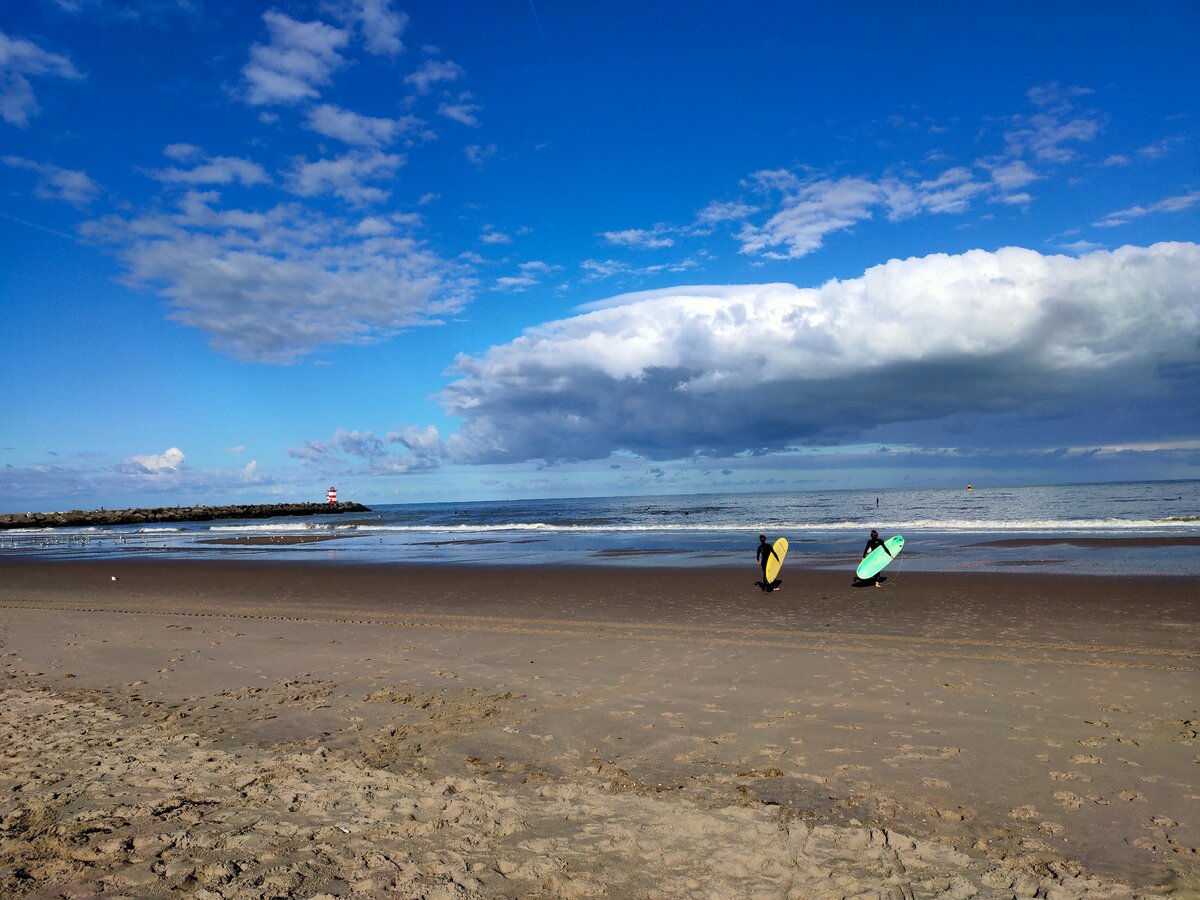 На Северном море в любую погоду)