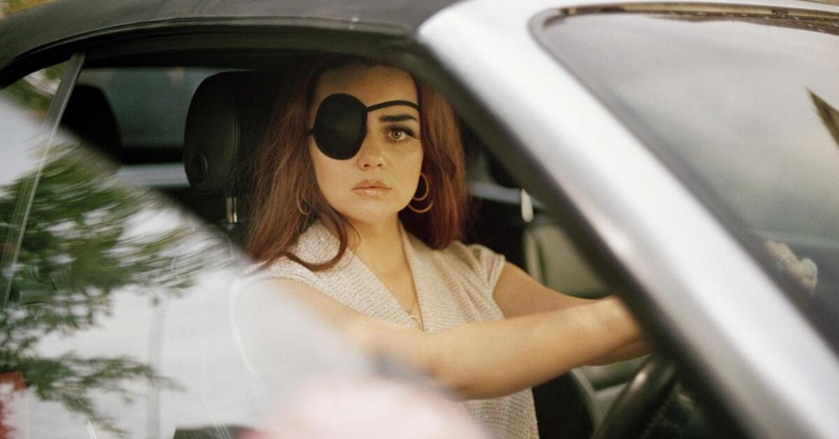 Кадр из сериала «трудовыебудни», Великобритания, 2020