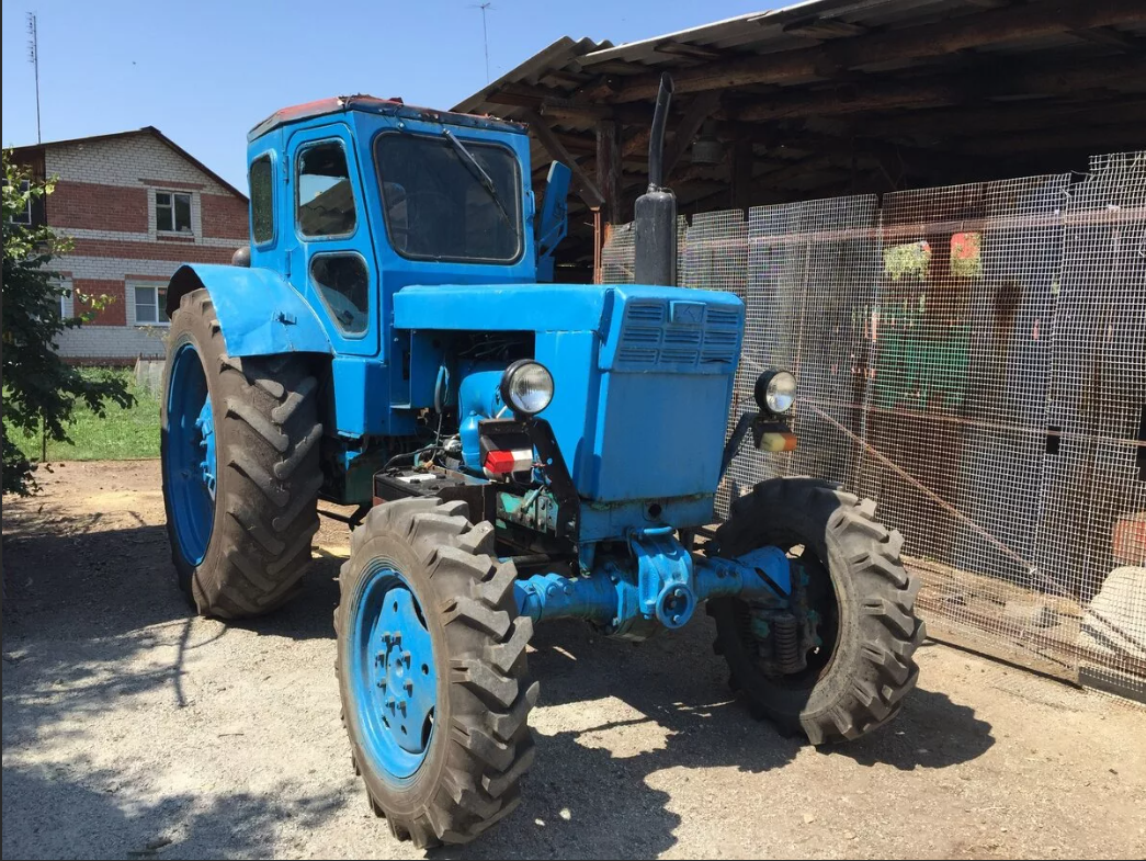 Т-40АМ ЛТЗ послужил базой для Т-40АЛ.