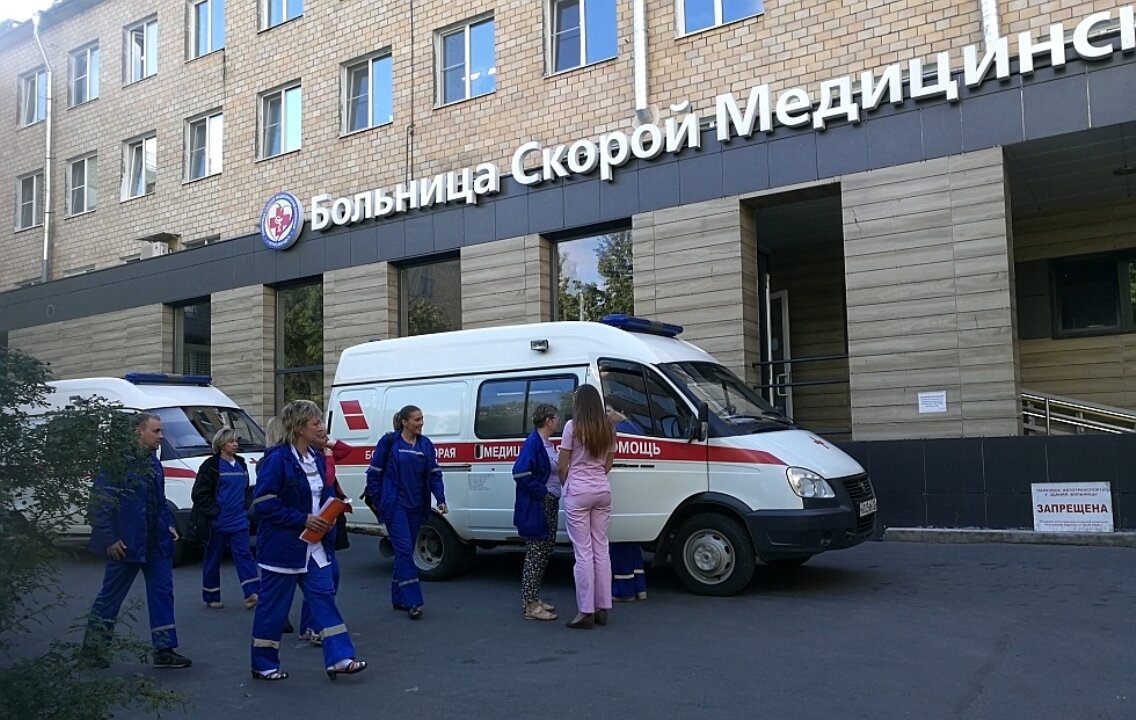 сроки приезда скорой помощи на вызов. правила вызова скорой медицинской помощи. способы поступления пациентов в приёмное отделение. алгоритм вызова скорой помощи. за сколько времени должна приехать скорая помощь.