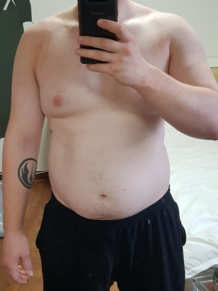 Словно арбуз проглотил....