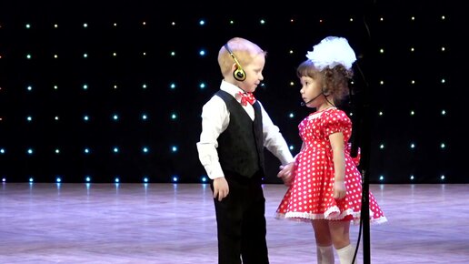 фестиваль школьных хоров. поют дети москвы конкурсы 2023. дмхш им радченко. съемка венетки. обнимака целовака и люблюка слушать.