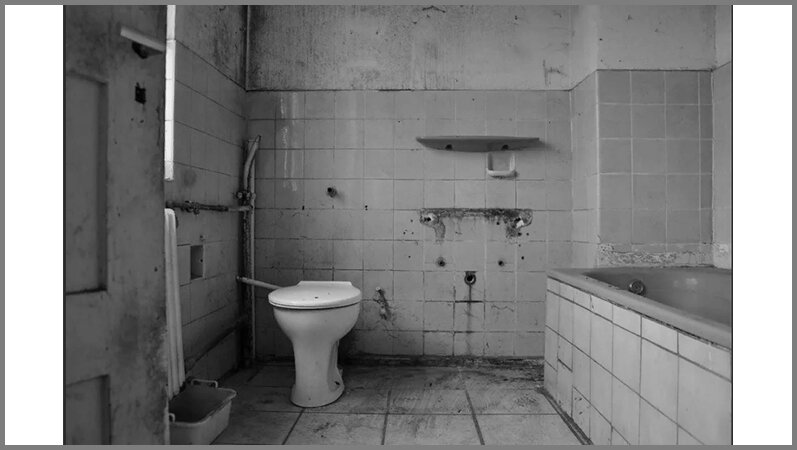 Коллаж сделан на основе фото с сайта acquabathrooms.com.au