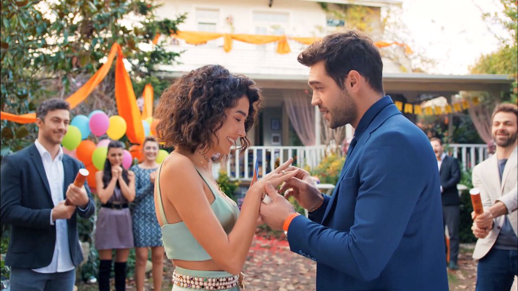 быть повсюду дома