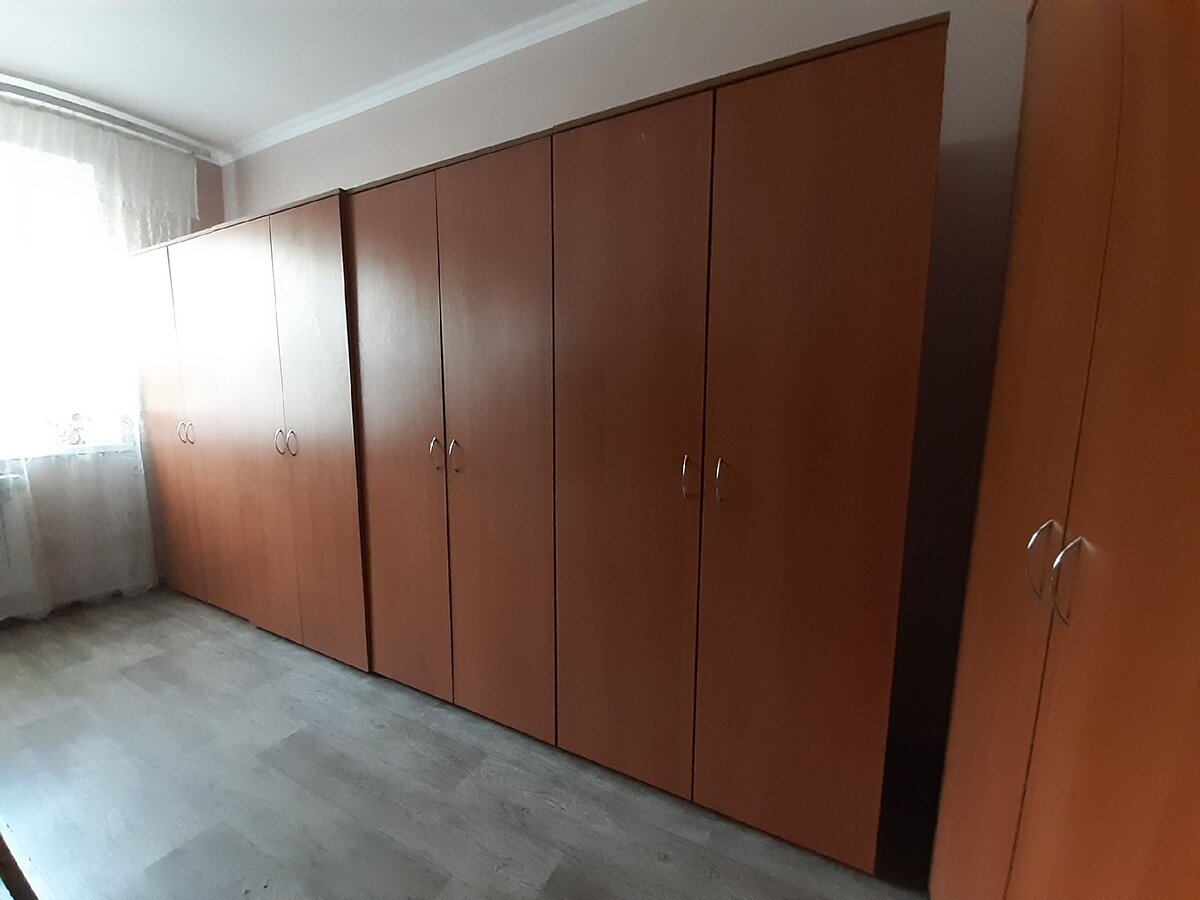 Шкафы для сменой обуви и одежды