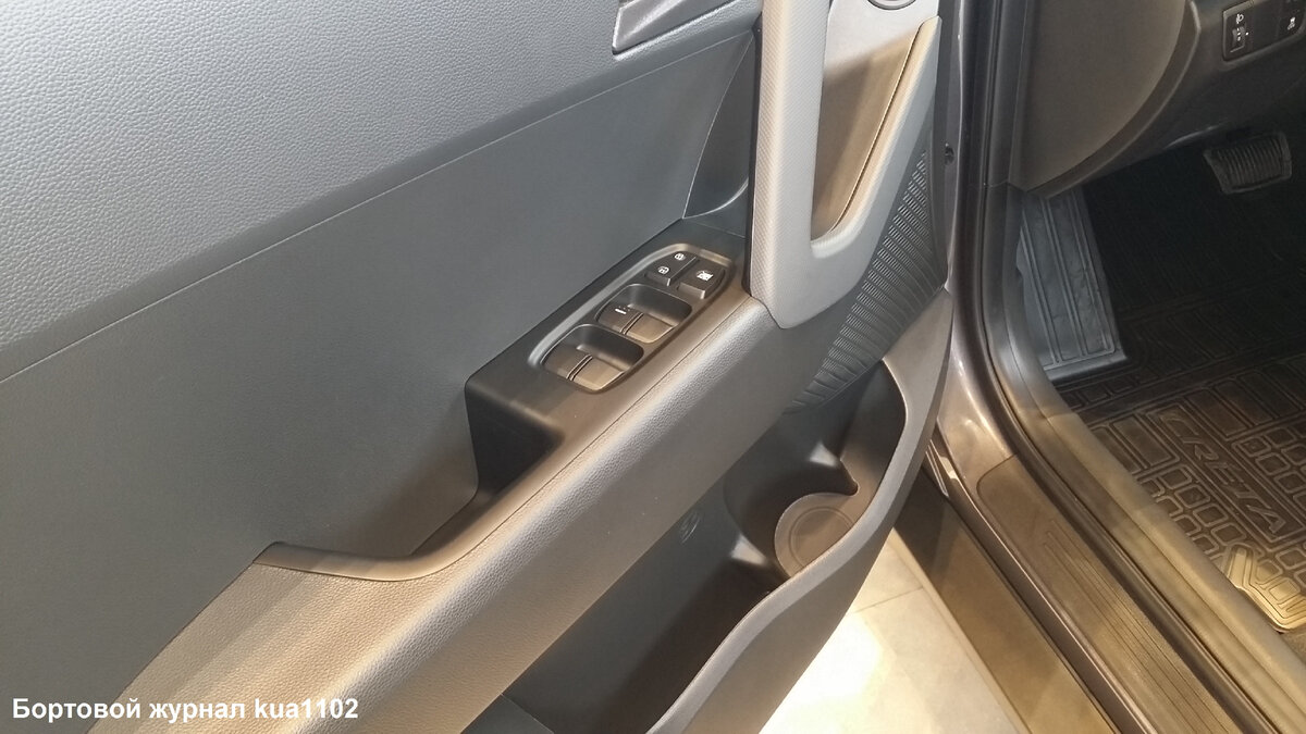 Дверная карта автомобиля Hyundai Creta. Автор фотографии kua1102