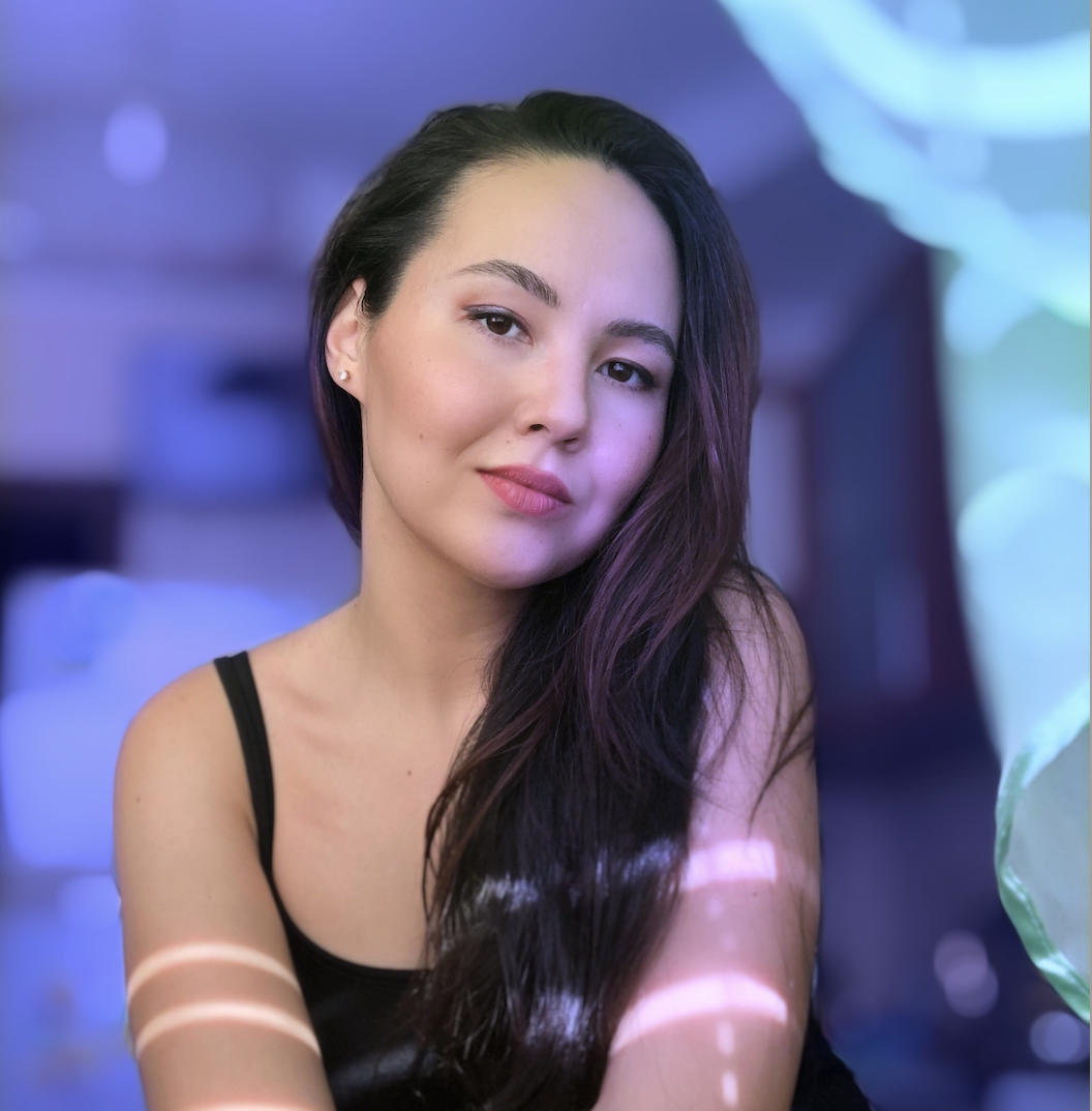 Диана Василенко, пишу о лидогенерации для авторских туров 
