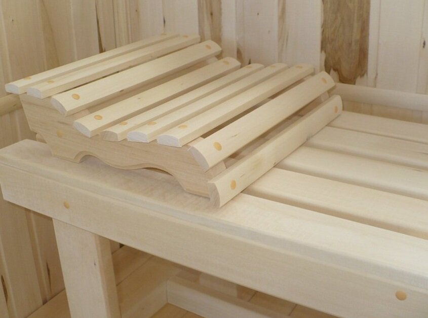 Внизу в парной будут стоять лавки, вверху установлен полок