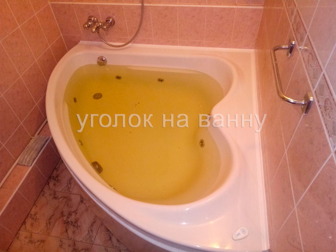 Был установлен акриловый уголок СП17, он перекрывает зазоры до 20 мм.