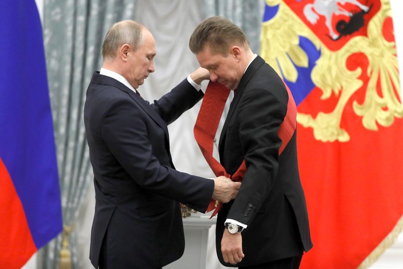 За подвиги великие, или все же подарок в честь деня рождения, Алексею Миллеру присвоили звание 