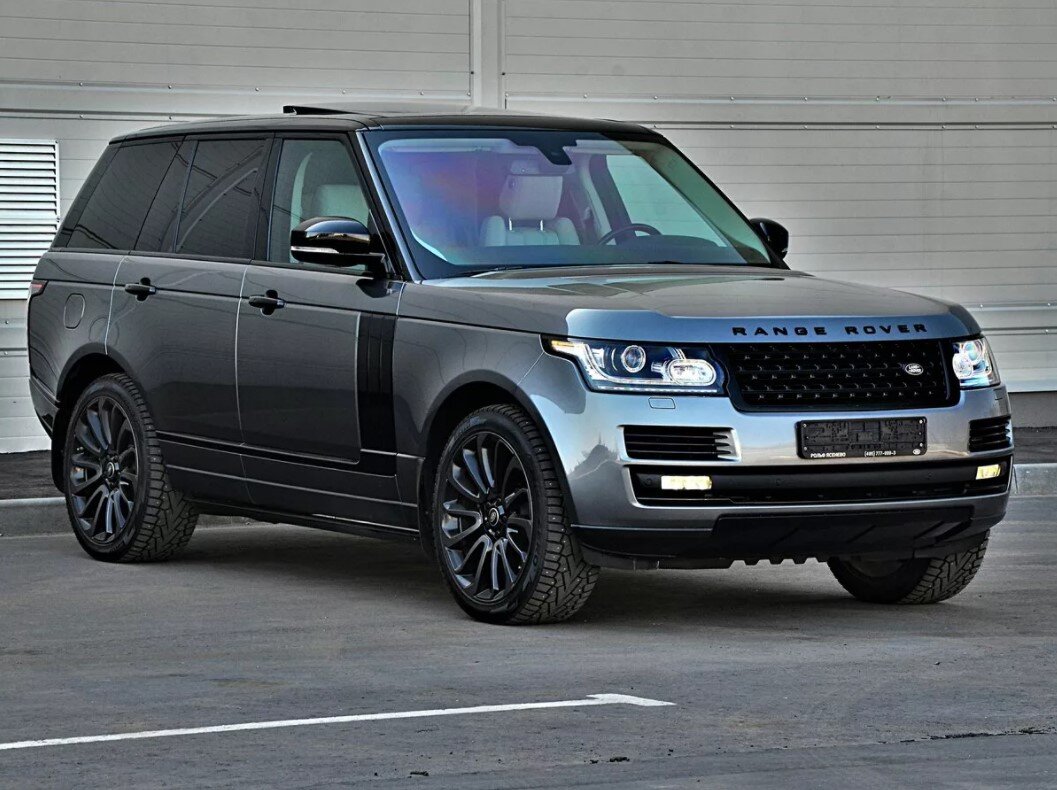 Range Rover IV с дизельным мотором. Разобрали все плюсы и минусы. Стоит ли  покупать на вторичке? | ГК Мега-Авто, официальный дилер Hyundai, Audi,  Genesis и Jaguar Land Rover | Дзен