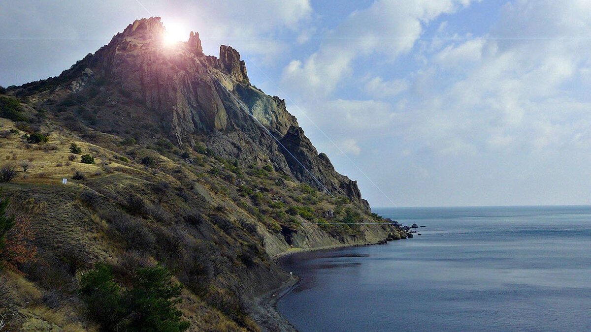 Гора карадаг в крыму