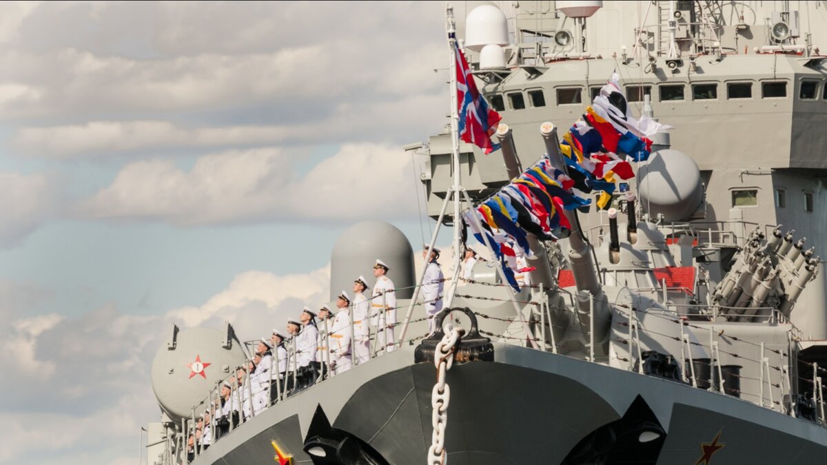 Парад в День ВМФ в Североморске. Из свободного источника