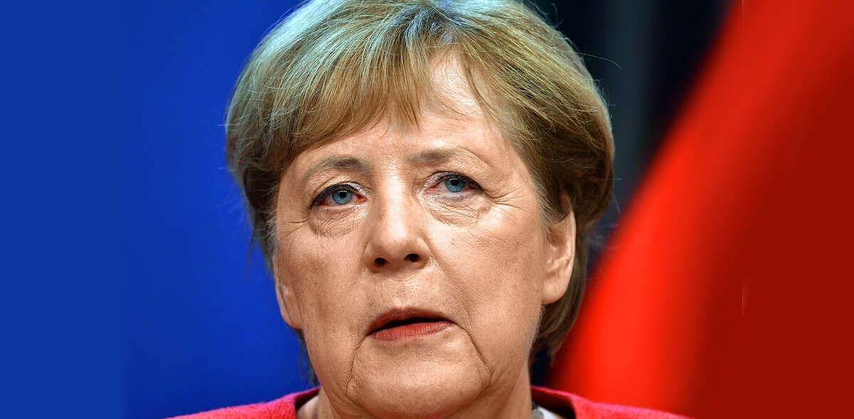 Фото на обложке: JOHN THYS/POOL/EPA/TASS