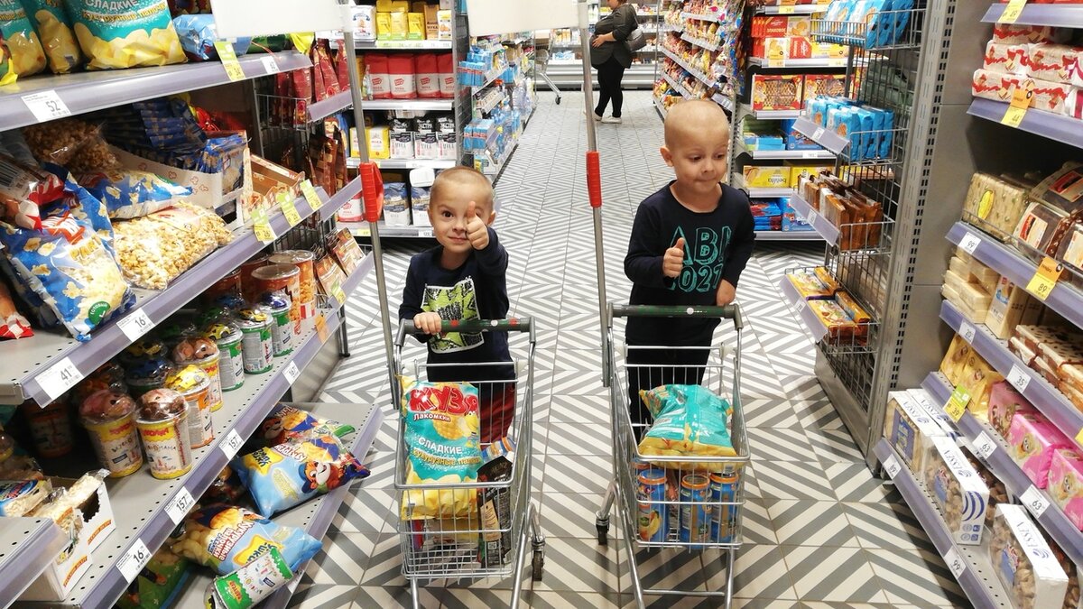 после больницы зашли за вкусняшками