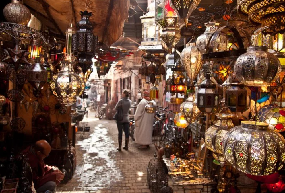 Марокко Марракеш. Восточный базар в Марокко. Марокко Фес рынок. Марракеш Марокко базары.