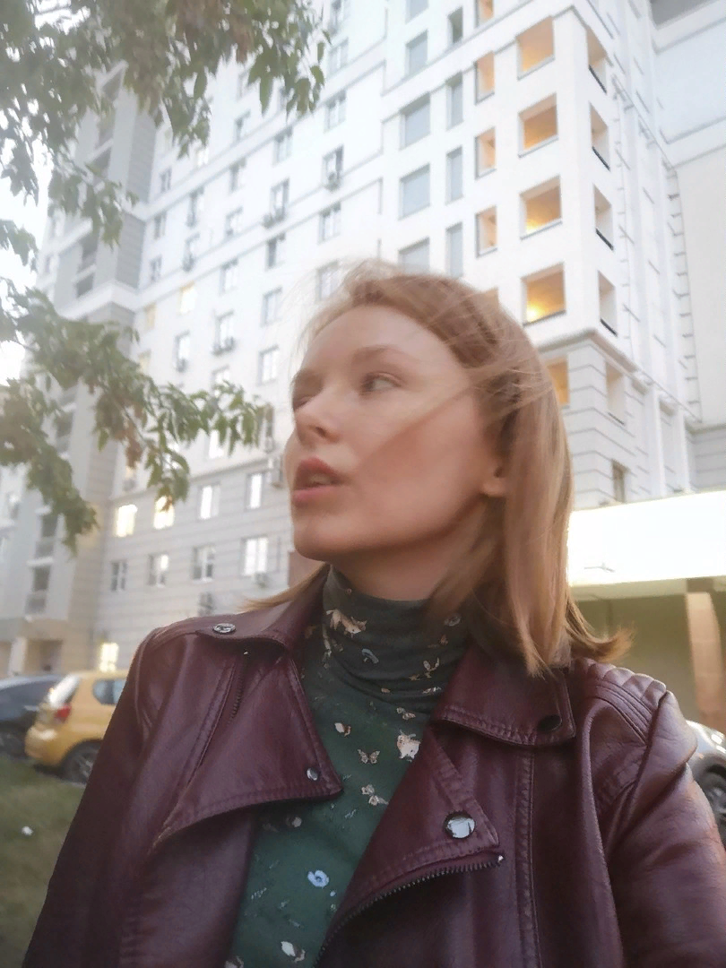Почему-то нравится это фото, хотя оно далеко от стандартов идеала:)