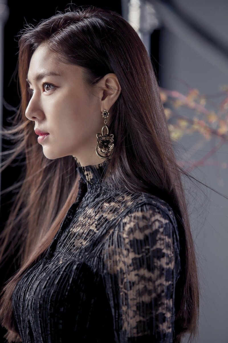 Южнокорейская актриса Со Джи Хе