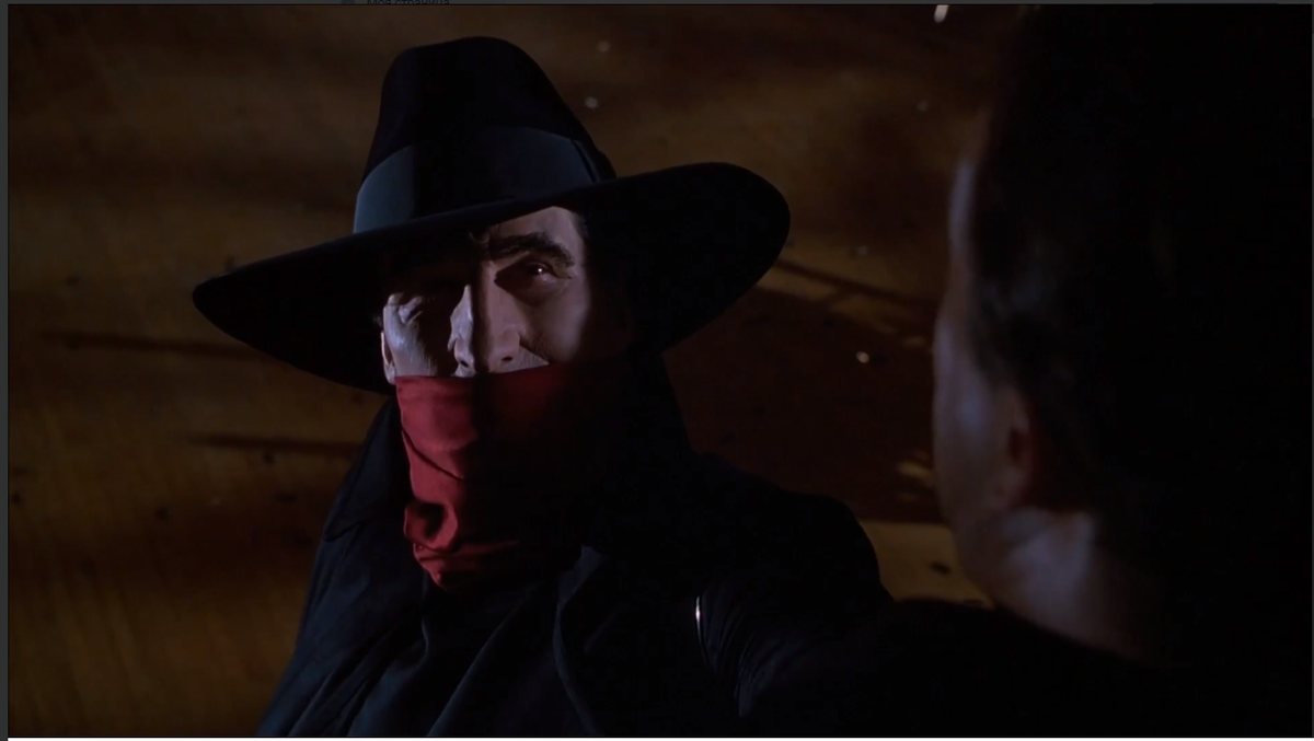 кадр из фильма «Тень» (реж. Расселл Малкэхи, 1994)