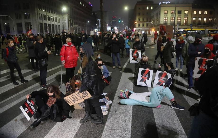 Протесты против абортов в Варшаве