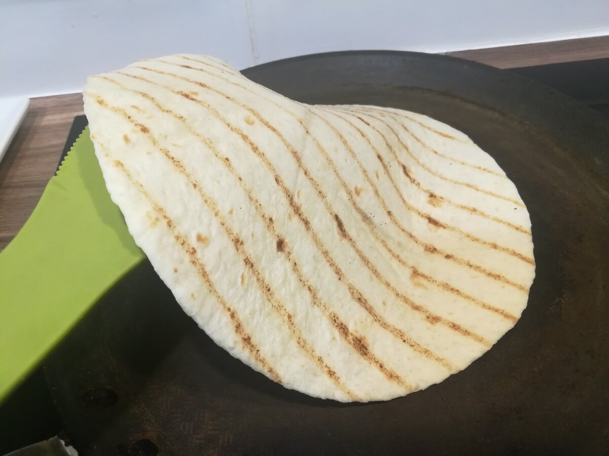 Перед приготовлением был смочен водой