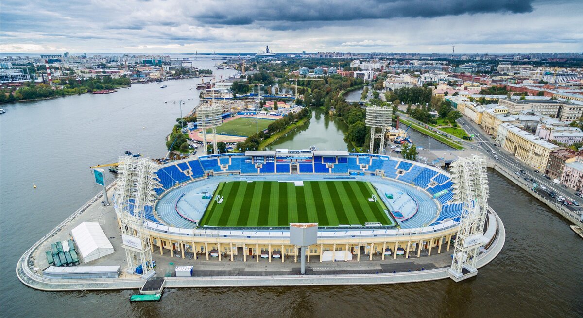 Крестовский остров Санкт Петербург стадион