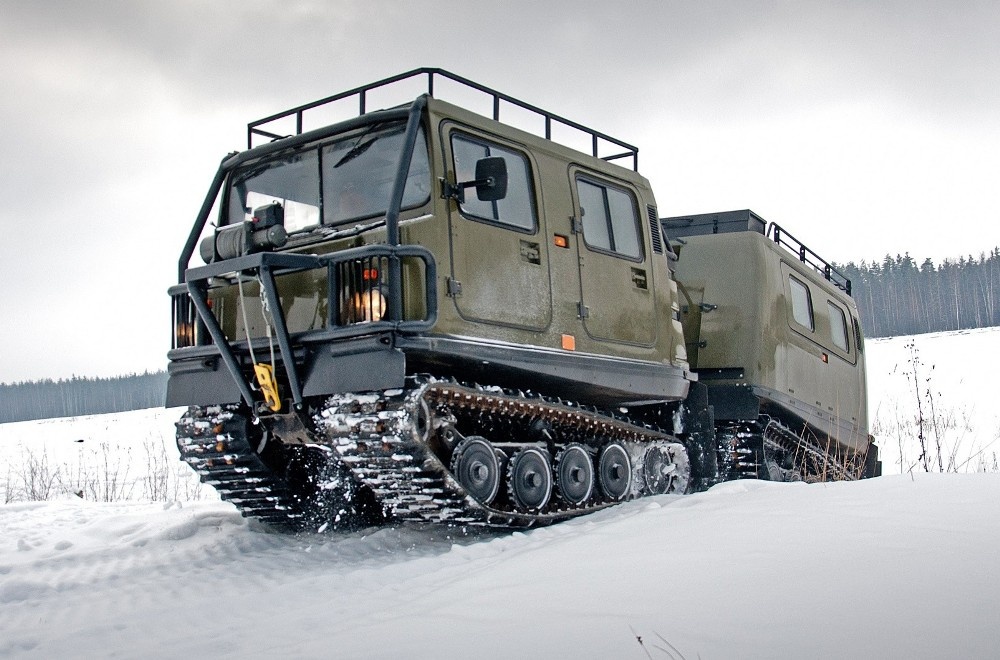 Испытание новой военной техники на севере. 