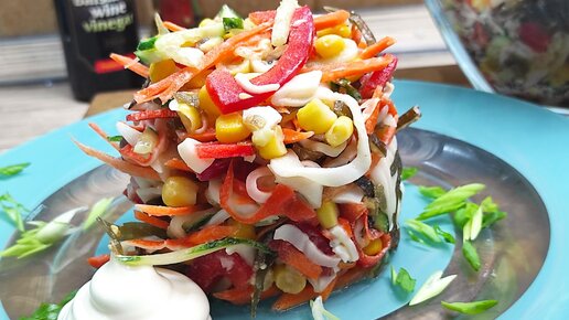 Морской салат из капусты и крабовых палочек