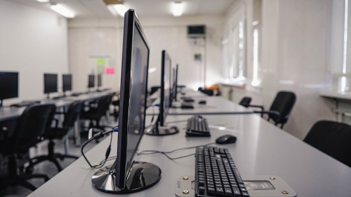 Интерьер колледжа имени В. Талалихина