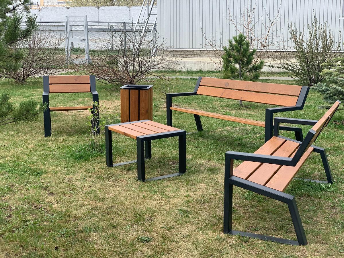 Серия парковой мебели «Mountain» с подлокотниками