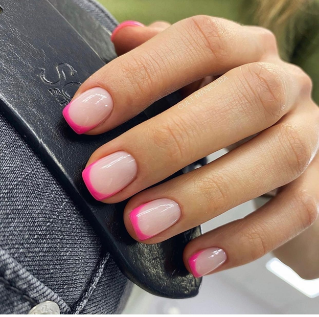 Ярко-розовый френч - мой любимый вариант :)