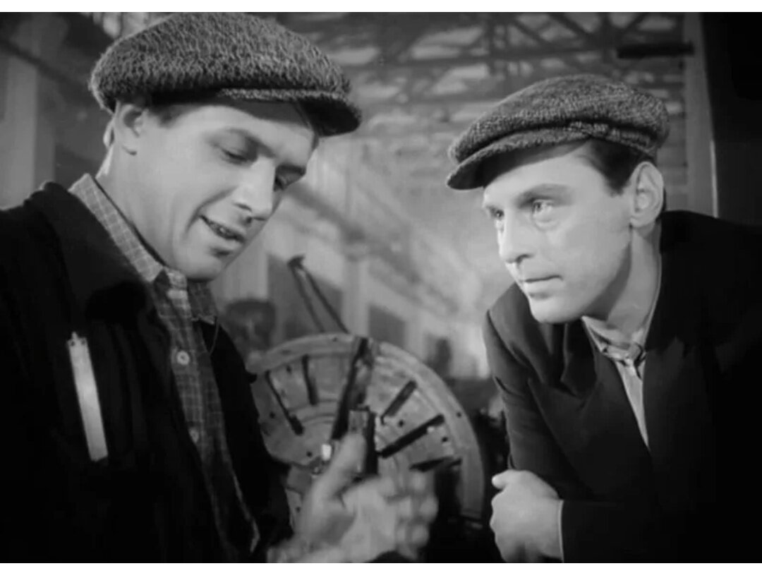 Сцена из фильма "Дело пёстрых". В кадре Лев Дуров и Всеволод Сафонов