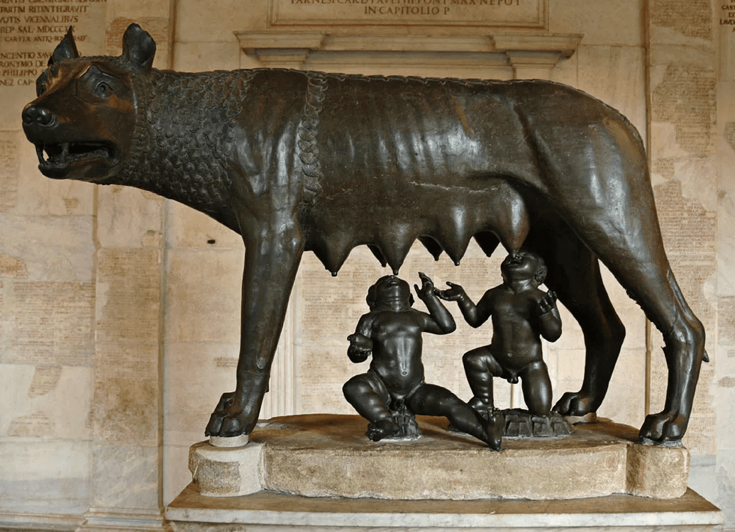 Рим и Ромул волчица. Капитолийская волчица в Риме. Символ Рима Капитолийская волчица. Легендарное основание рима