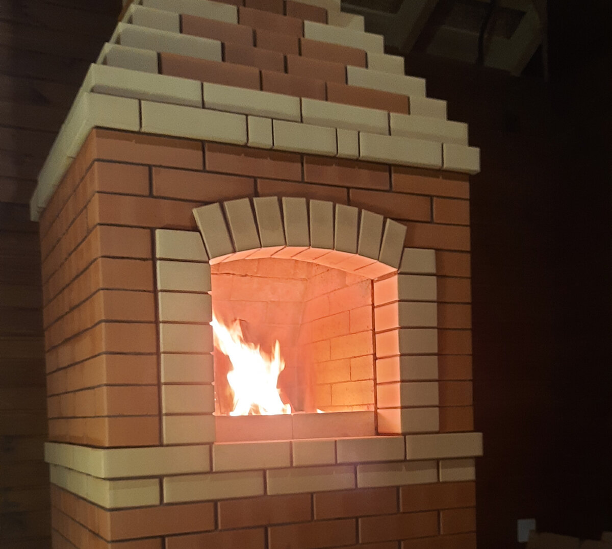 Мангал из кирпича.