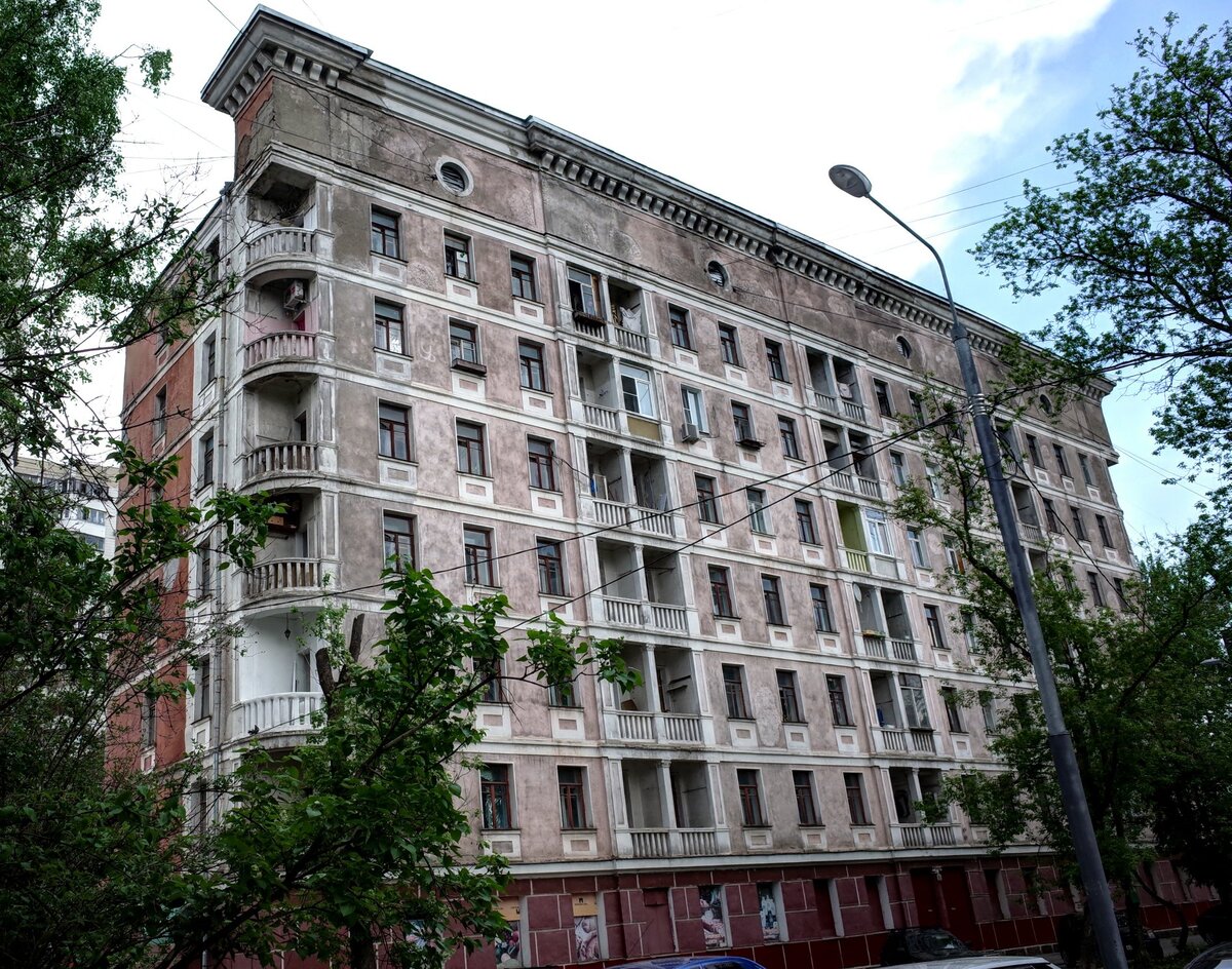 Этот снимок был сделан в мае 2019 года, после новостей о его возможном сносе. Источник изображения: «Москва. Детали». 